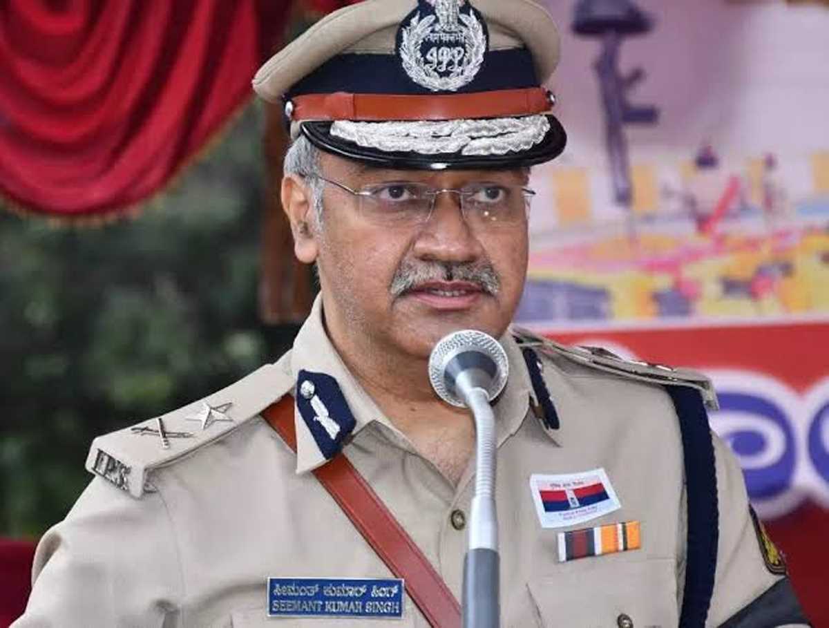 चिन्नास्वामी भगदड़ : बेंगलुरु के पुलिस कमिश्नर निलंबित, सीमांत कुमार सिंह बने नए सीपी